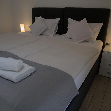 Apartmaji Soncek Izola Eksteriør bilde