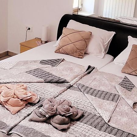 Apartmaji Soncek Izola Eksteriør bilde