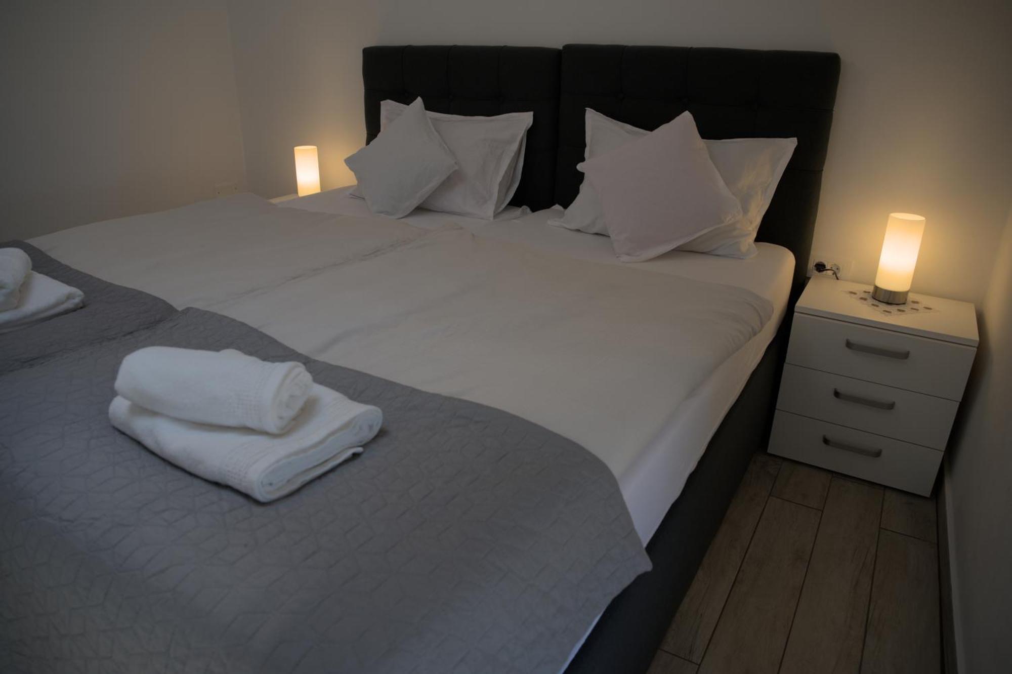 Apartmaji Soncek Izola Eksteriør bilde