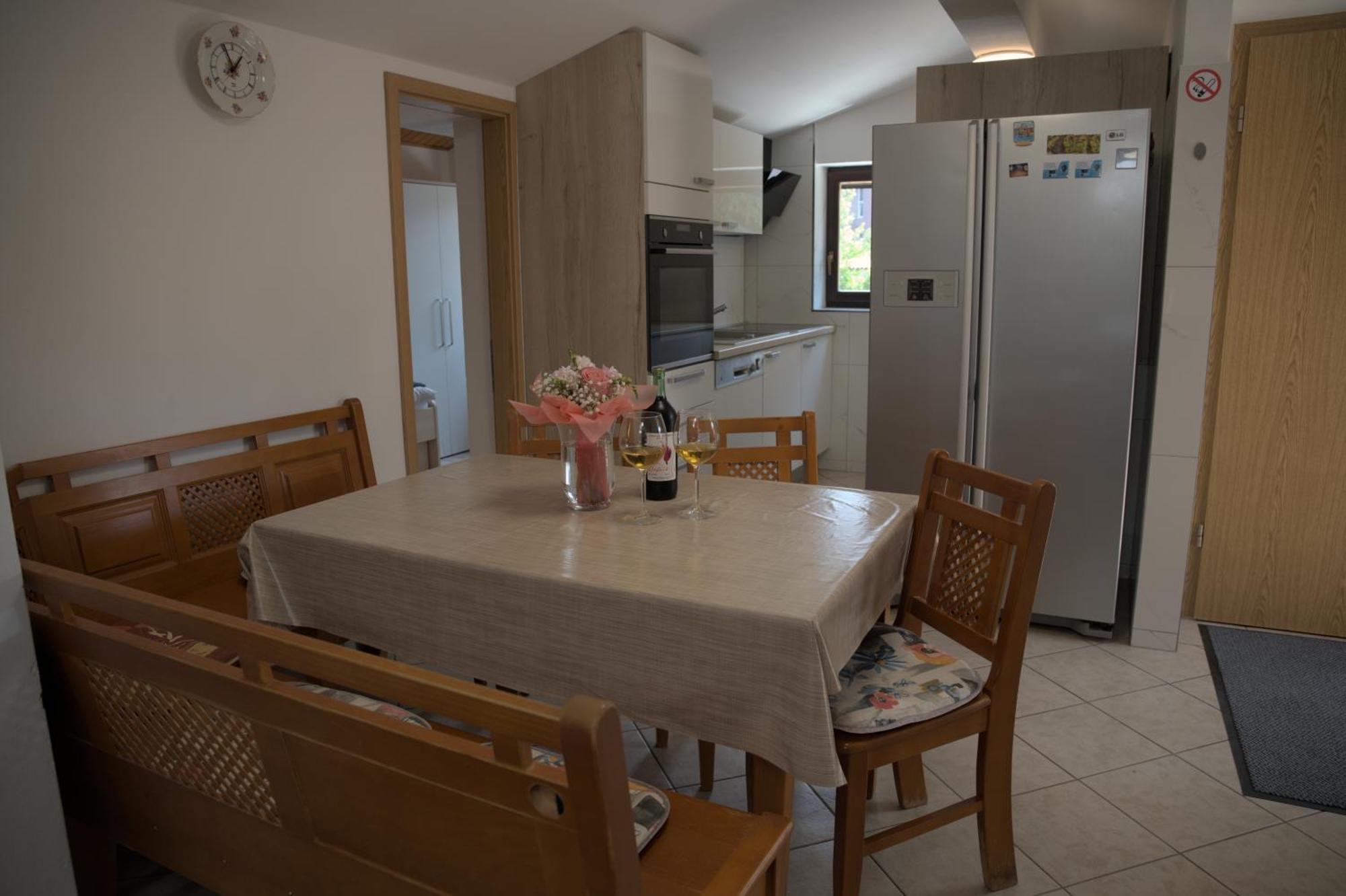Apartmaji Soncek Izola Eksteriør bilde